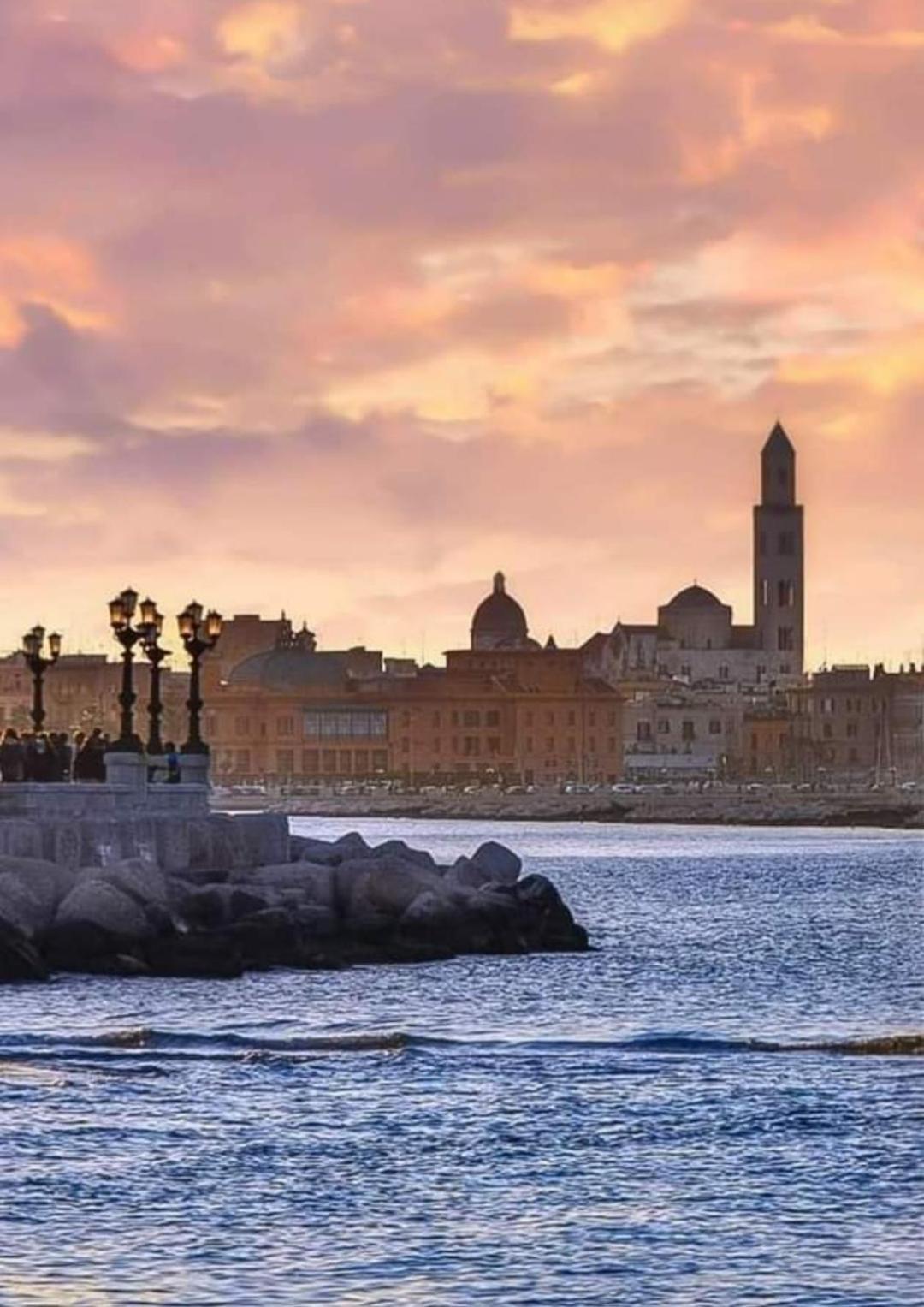 Locazione Turistica Madera Hotell Bari Exteriör bild