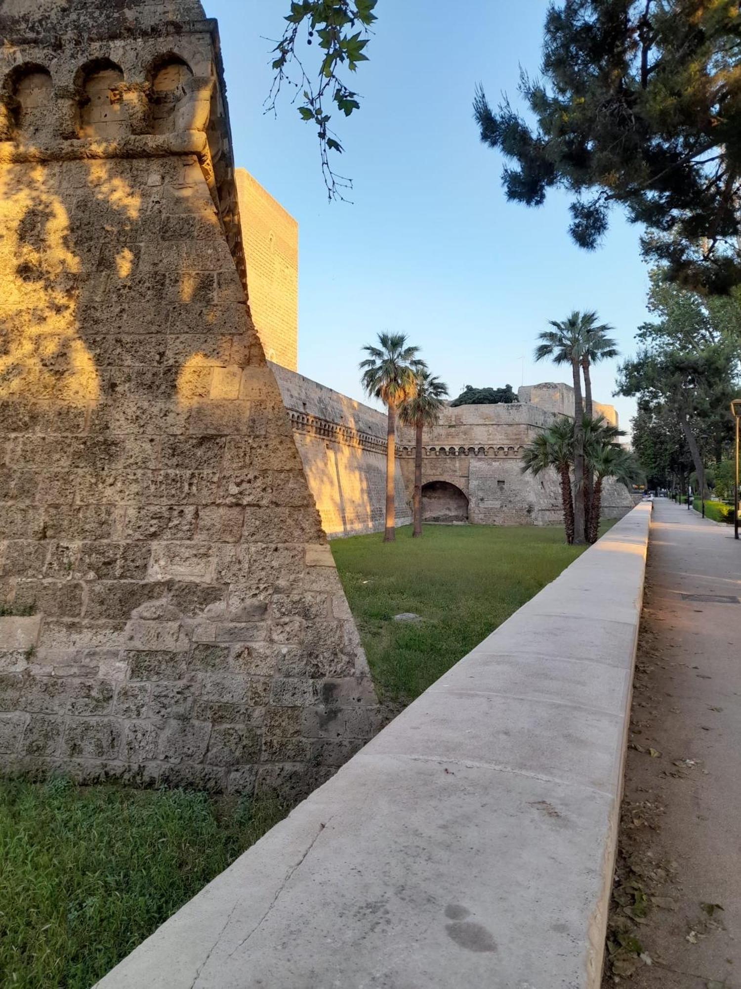 Locazione Turistica Madera Hotell Bari Exteriör bild